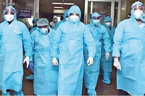 File photo of Stalin and team visiting COVID ward in a hospital during the peak of second wave.