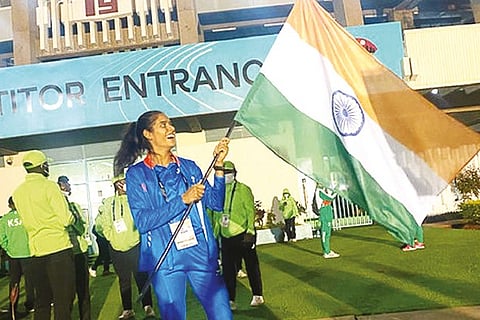 Shaili Singh celebrates after winning silver in Nairobi on Sunday