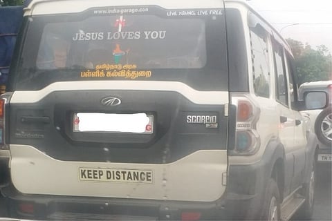 Caption: Vehicles with a 'G' sticker