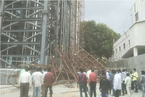 The collapsed beams can be seen