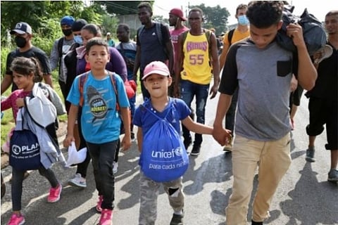 Migrants and asylum seekers head towards Mexican capital (Credit: Reuters)