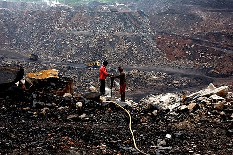 Indian states suffer power cuts as coal stocks shrink (Image Courtesy: Reuters)
