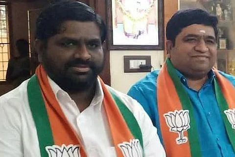 M R Ganesh and M R Swaminathan, Known as 'helicopter brothers' of Kumbakonam (Image source: Twitter)