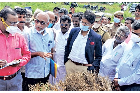 The Central team members inspecting crop damage in Virudhunagar on Thursday