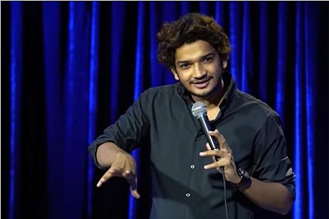 Source:Youtube (A screen grab of Munwar's video)