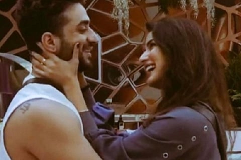 Jasmin Bhasin: Aly Goni is a one man army