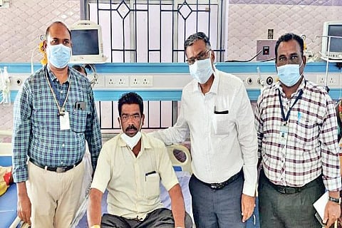 Thanjavur Medical College Dean Dr S Marudu Durai with Manohara who fainted on Saturday