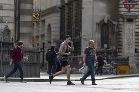 Scotland goes into full lockdown, England to follow suit as COVID-19 cases spike