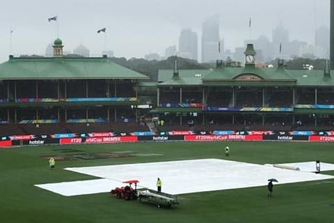 Rain, rain stay away, India players at Sydney pray