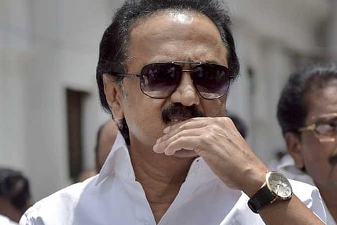 Stalin alleges scam in free laptop purchase