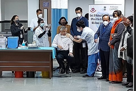 Mild infection good sign, shows immune system responding to vax: AIIMS chief