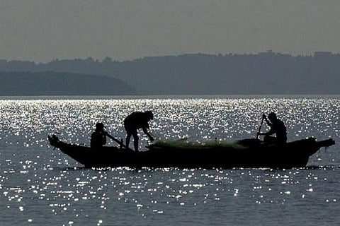 India lodges strong protest with Lanka on fishermen death