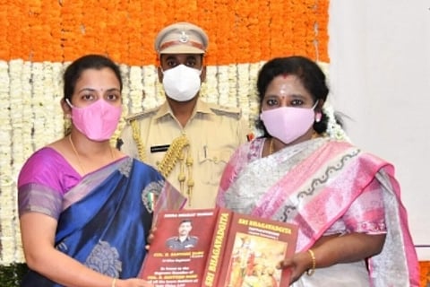 Telangana governor felicitates Col Santosh Babu's wife