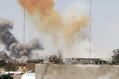 Explosion targets pro-govt base in Yemen, 5 killed