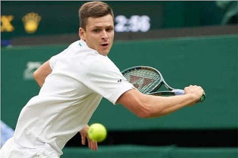 Hurkacz stuns Federer to make it to Wimbledon semi-finals