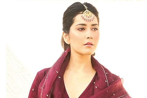 Raashii’s #BeTheMiracle initiative provides food for people, animals