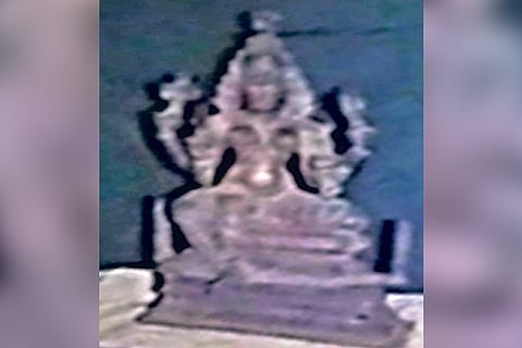 One of the discovered idols at Kancheepuram Ekambaranathar temple