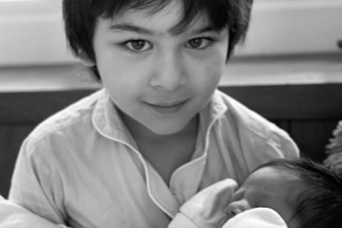 Kareena shares Taimur's picture with baby brother on Mother's Day