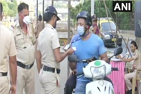 COVID-19: Mumbai Police check IDs of commuters amid state-wide lockdown