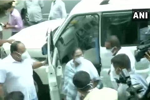 West Bengal Chief Minister Mamata Banerjee arrives at the CBI office (Photo: ANI)