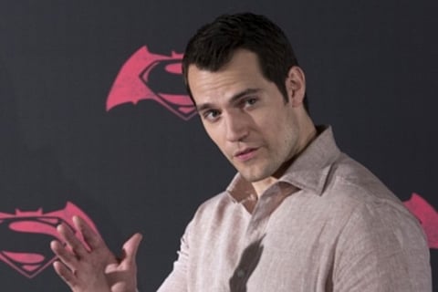 Henry Cavill in talks to star in 'Highlander' reboot
