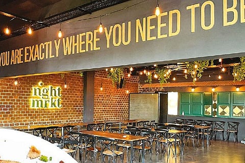 Interior picture of Nght mrkt