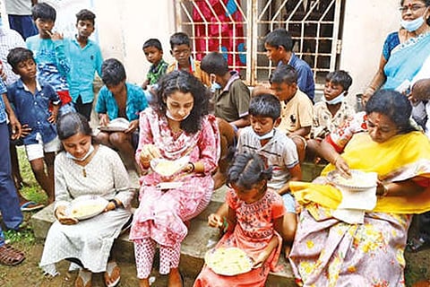 Lt Governor Dr Tamilisai Soundararajan at a relief camp at Ariyappalayam