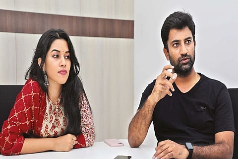 Actors Mirnalini Ravi and Sathish