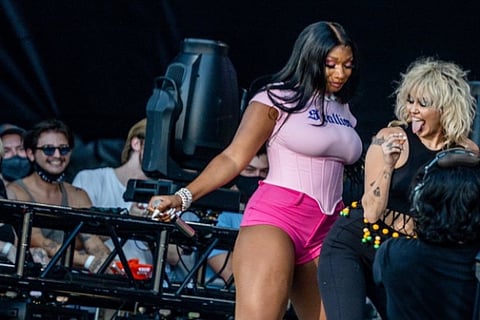 Megan Thee Stallion and Miley Cyrus at the ACL festival (Source: Twitter)