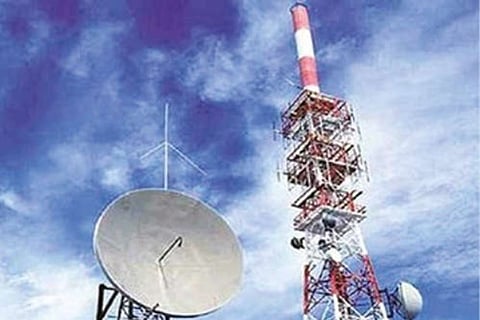 Rs 40,000 cr dues: DoT seeks 3 weeks to review decision on telcos