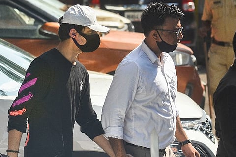 Aryan Khan taken to Killa court from NCB office Image Courtesy: PTI