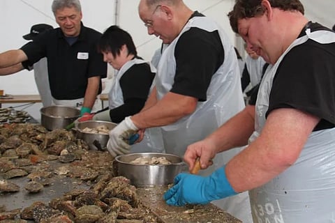 Salmonella outbreak in 14 US states linked to seafood in Colorado