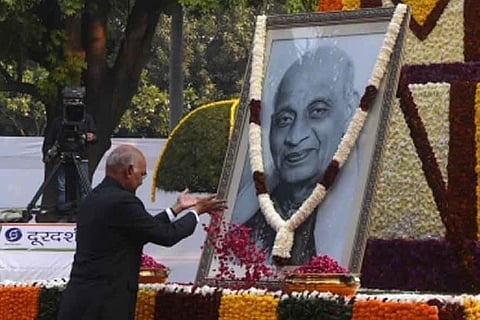 President Ram Nath Kovind paid floral tributes(Image Courtesy: IANS)