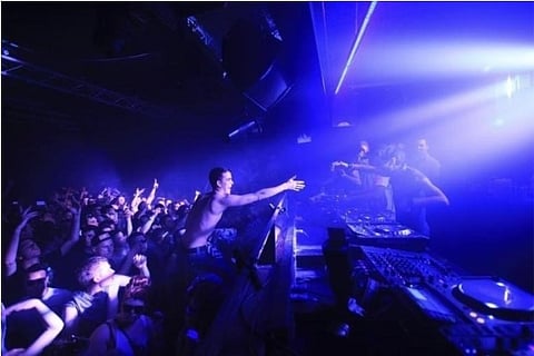 Source: Reuters; Night clubs in UK to demand vaccine passports soon