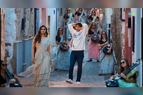 Screengrab from the 'Kalaavathi' promo