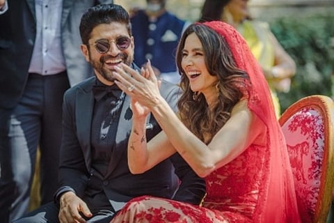 Farhan Akhtar and Shibani Dandekar (Image Courtesy: IANS)