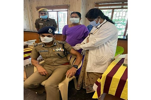 DGP Sylendra Babu, 324 other cops get booster dose at Chennai police headquarters