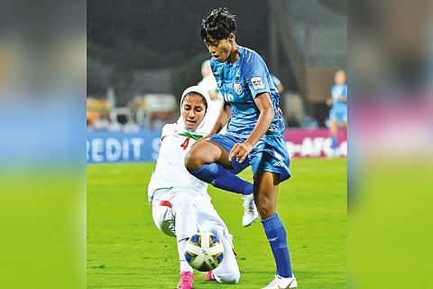 Action from the India-Iran Women?s Asian Cup match.