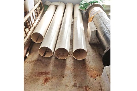 The pipes that were cut and abandoned on Ponnai river