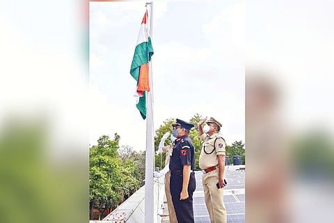 SR Madurai division DRM Col Padmanabhan Ananth hoisting the tricolour in Madurai on Wednesday