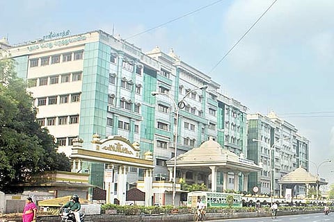 Government Hospital opens its fever desk