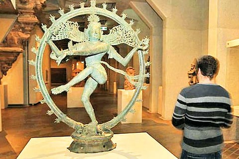 Smuggled bronze idols of Siva, Parvati recovered in US