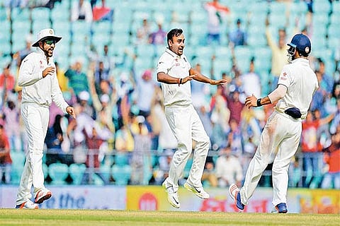 Ashwin, Mishra spin India to series-clinching win