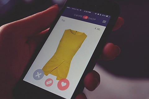 Go on an online shopping spree this festive season!