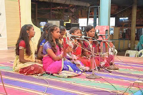 Children of Urur Olcott Kuppam perform Villupattu