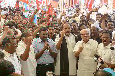 Photo: Justin George