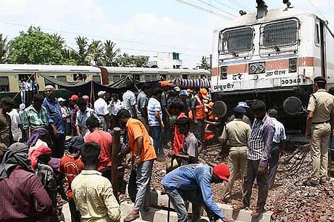 Repair work in progress after Chennai-Trivandrum mail derailed brushing an EMU train (Photo: Justin)