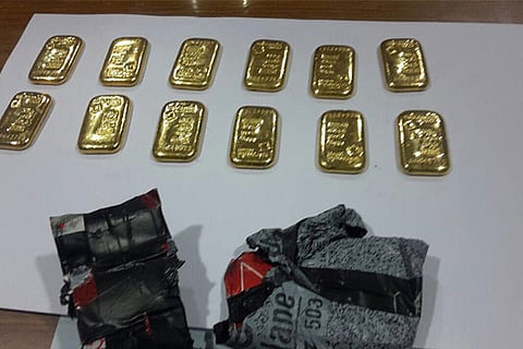 DRI seizes Rs 62.26L in foreign currency