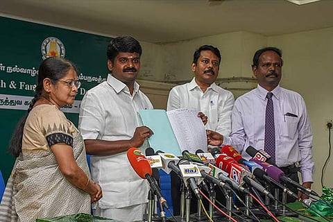 Health Minister C Vijaya Baskar releasing rank list