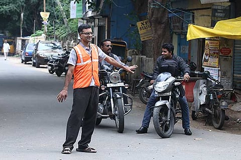 Sridhar Venkataraman helps in managing traffic (Photo: Prakaash)